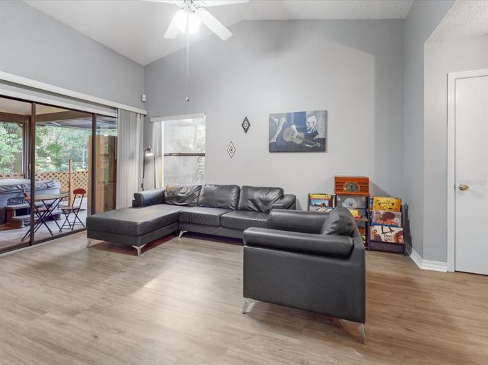 Image No.5-Maison de ville de 2 chambres à vendre à Haines City