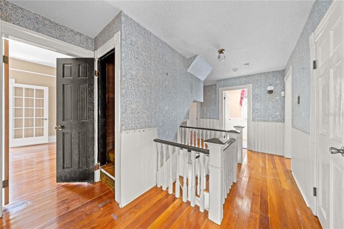 Image No.24-4 Bed Property for sale