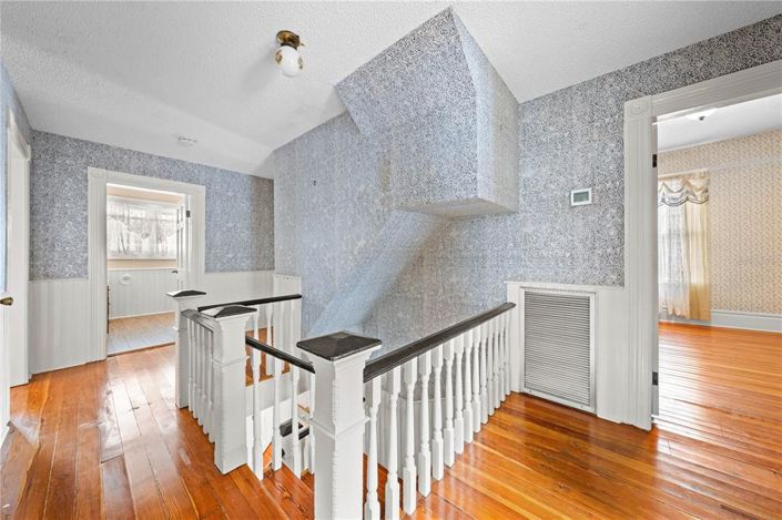 Image No.27-4 Bed Property for sale