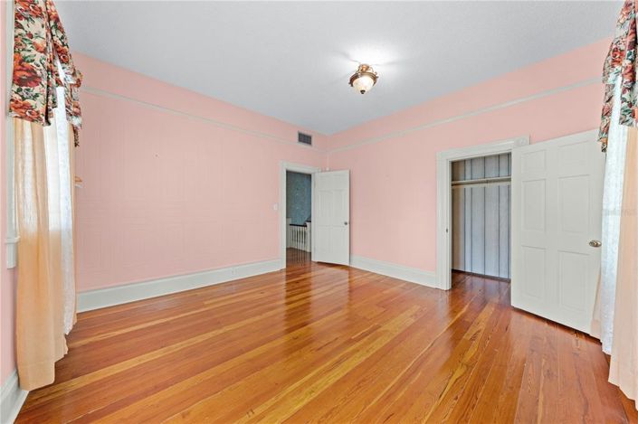 Image No.29-4 Bed Property for sale