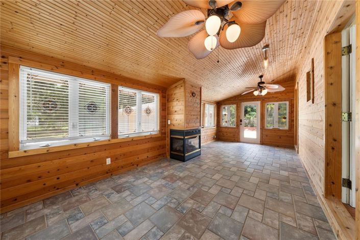 Image No.47-4 Bed Property for sale