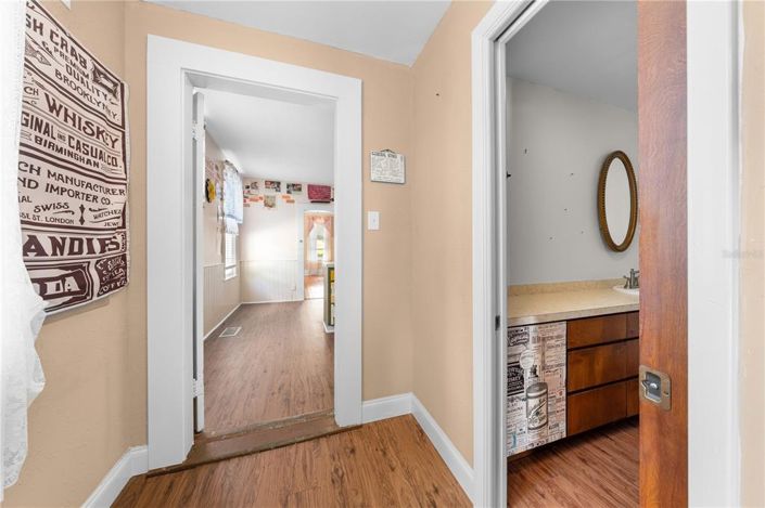 Image No.52-4 Bed Property for sale