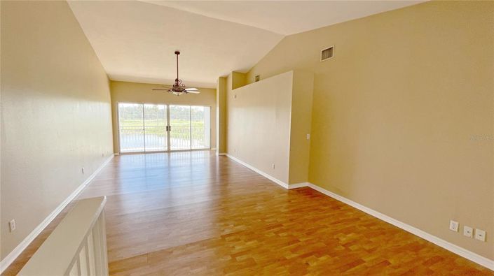 Image No.2-Propriété de 3 chambres à vendre à Davenport