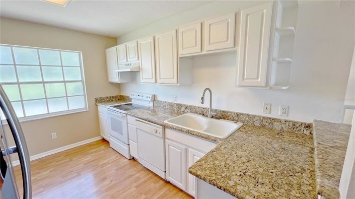 Image No.3-Propriété de 3 chambres à vendre à Davenport