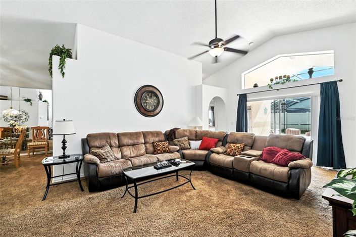 Image No.10-Propriété de 4 chambres à vendre à Kissimmee