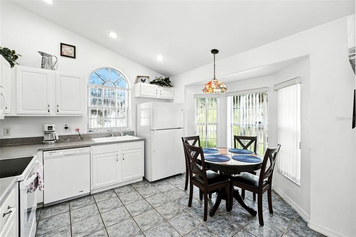 Image No.13-Propriété de 4 chambres à vendre à Kissimmee