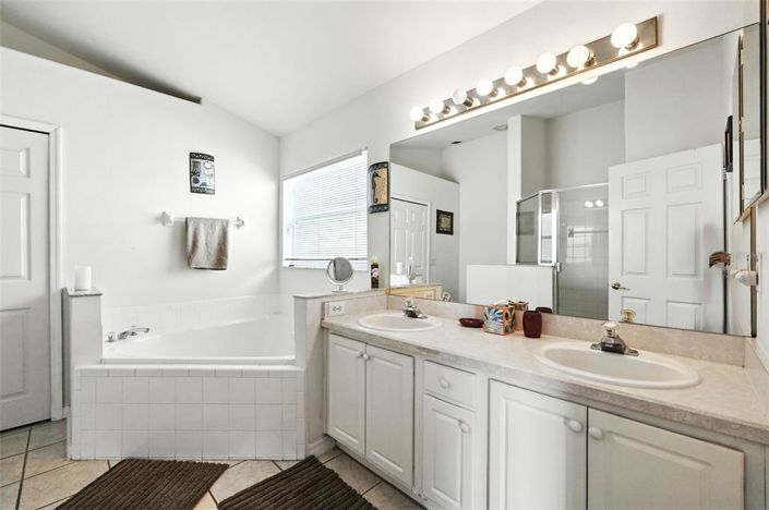 Image No.21-Propriété de 4 chambres à vendre à Kissimmee