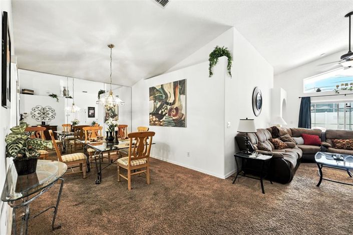 Image No.6-Propriété de 4 chambres à vendre à Kissimmee