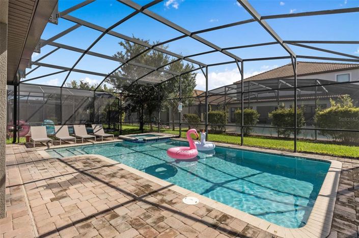 Image No.3-Propriété de 8 chambres à vendre à Davenport