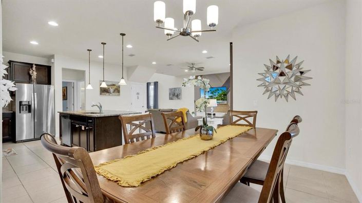 Image No.8-Propriété de 5 chambres à vendre à Kissimmee