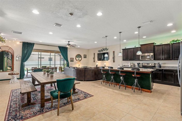 Image No.22-Propriété de 9 chambres à vendre à Kissimmee