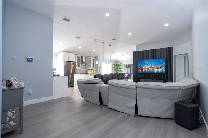 Image No.12-Propriété de 4 chambres à vendre à Davenport