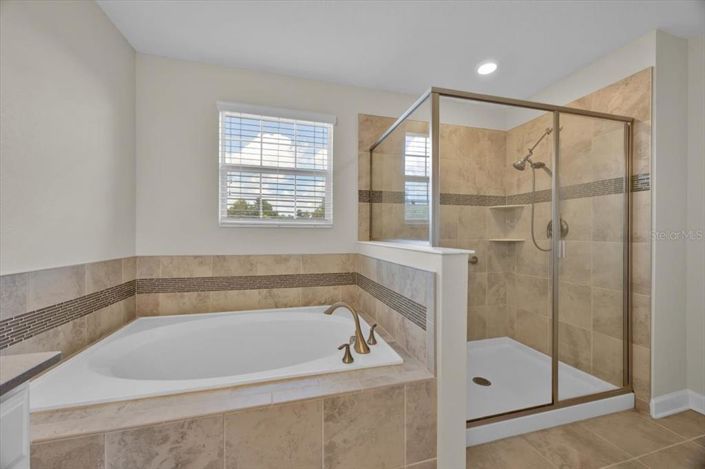 Image No.20-Propriété de 4 chambres à vendre à Davenport