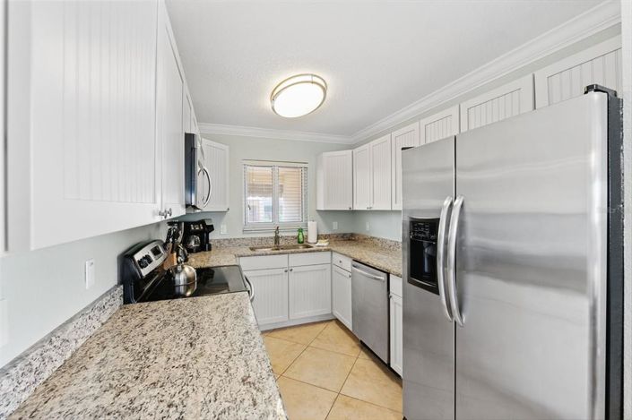 Image No.13-2 Bed Property for sale