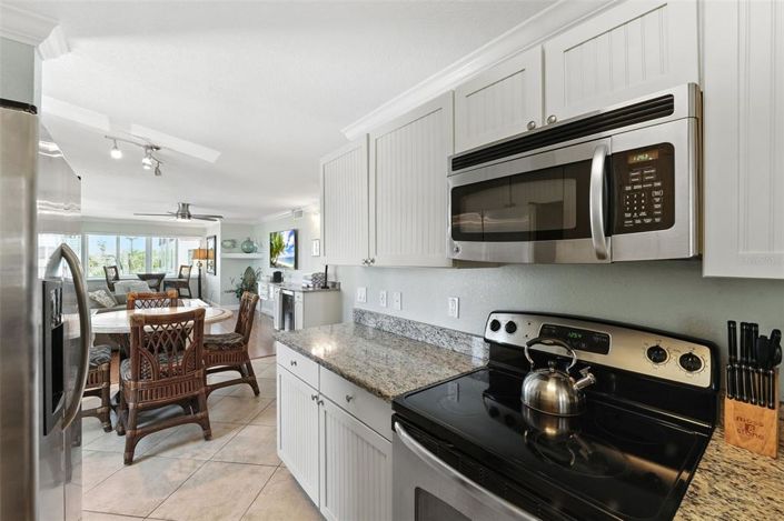 Image No.17-2 Bed Property for sale