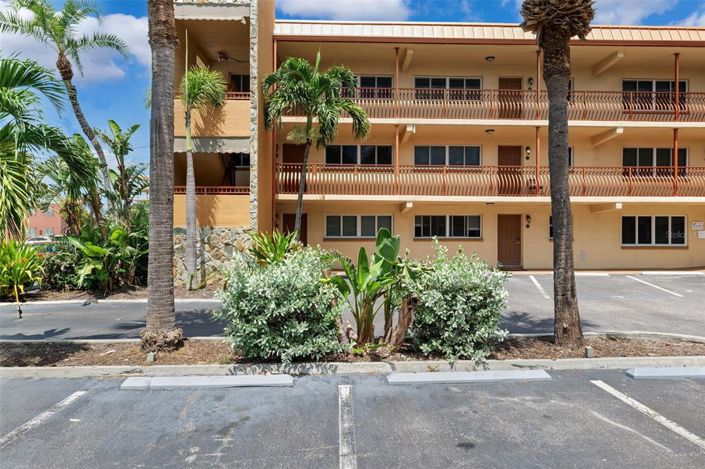 Image No.31-2 Bed Property for sale