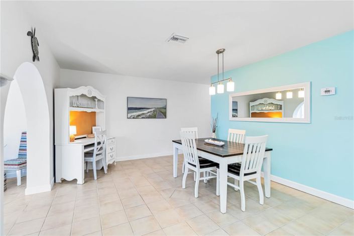 Image No.12-Propriété de 2 chambres à vendre à Holmes Beach