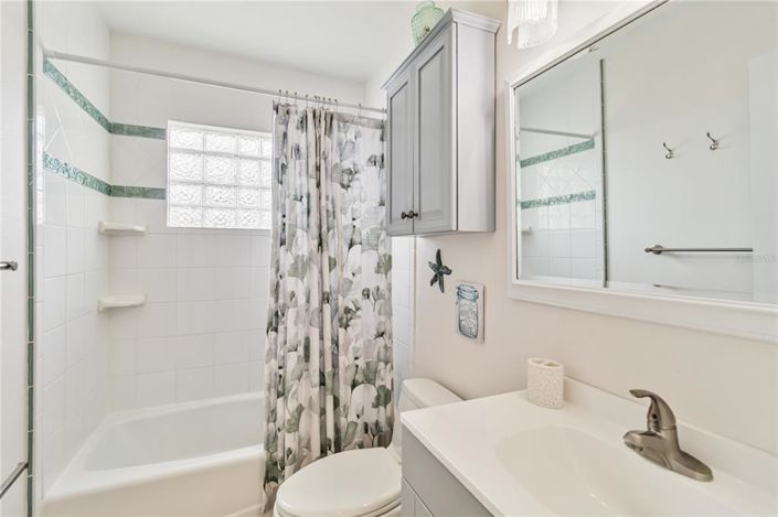 Image No.28-Propriété de 2 chambres à vendre à Holmes Beach