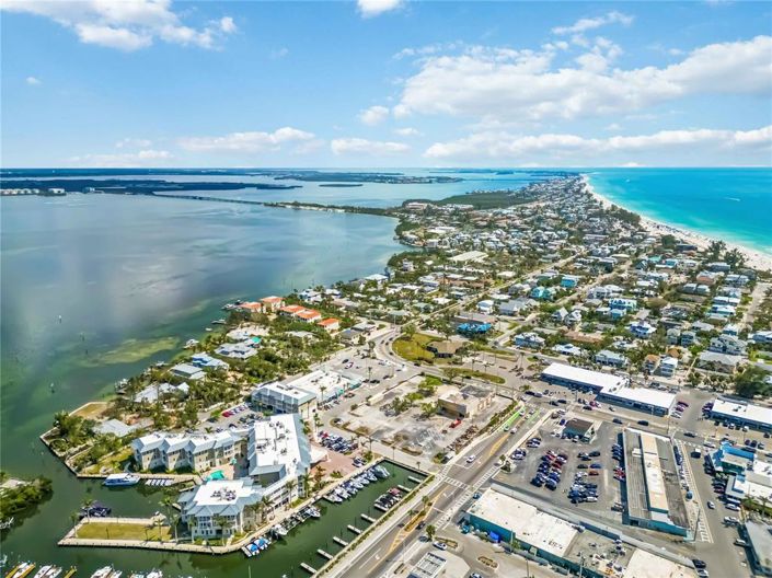 Image No.49-Propriété de 2 chambres à vendre à Holmes Beach