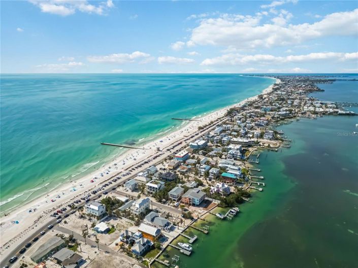 Image No.58-Propriété de 2 chambres à vendre à Holmes Beach