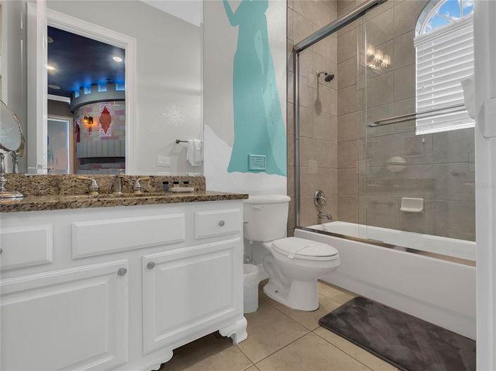 Image No.15-Propriété de 5 chambres à vendre à Reunion