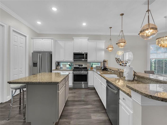 Image No.2-Propriété de 5 chambres à vendre à Reunion