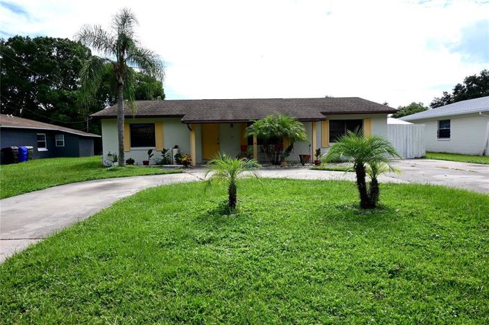 Image No.2-Propriété de 4 chambres à vendre à Kissimmee