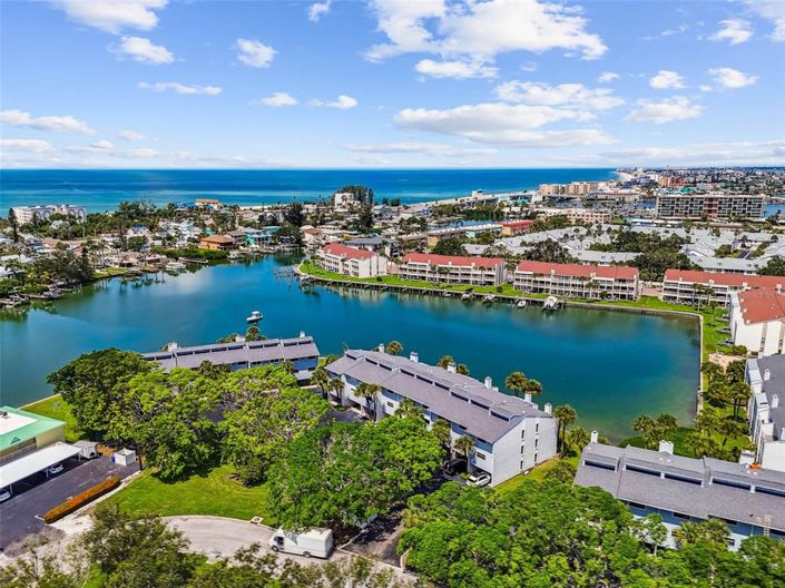 Image No.40-Propriété de 2 chambres à vendre à Treasure Island