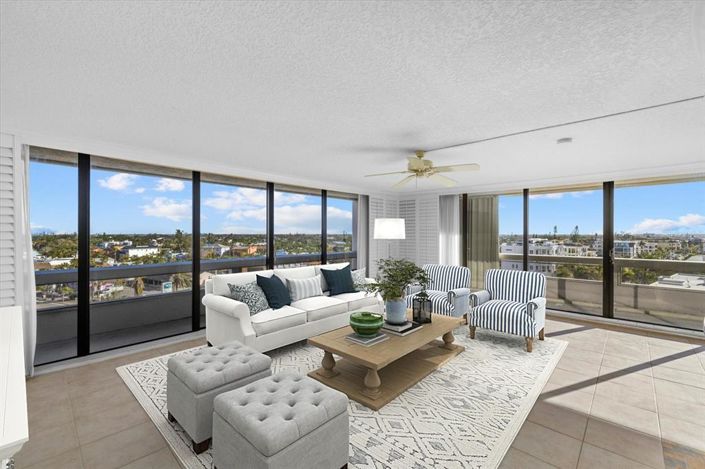 Image No.10-2 Bed Property for sale