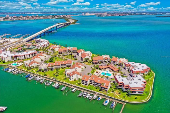 Image No.45-3 Bed Property for sale