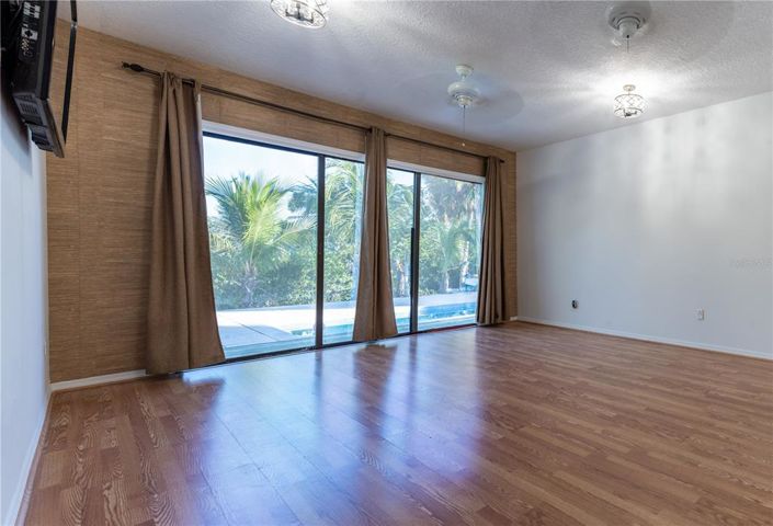 Image No.23-Propriété de 4 chambres à vendre à Sarasota