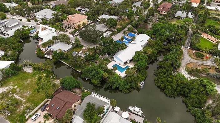 Image No.6-Propriété de 4 chambres à vendre à Sarasota