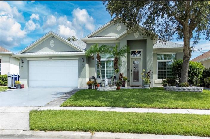 Image No.2-Propriété de 4 chambres à vendre à Kissimmee