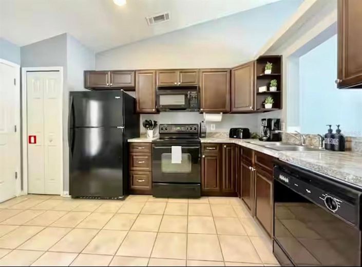 Image No.3-Propriété de 3 chambres à vendre à Davenport