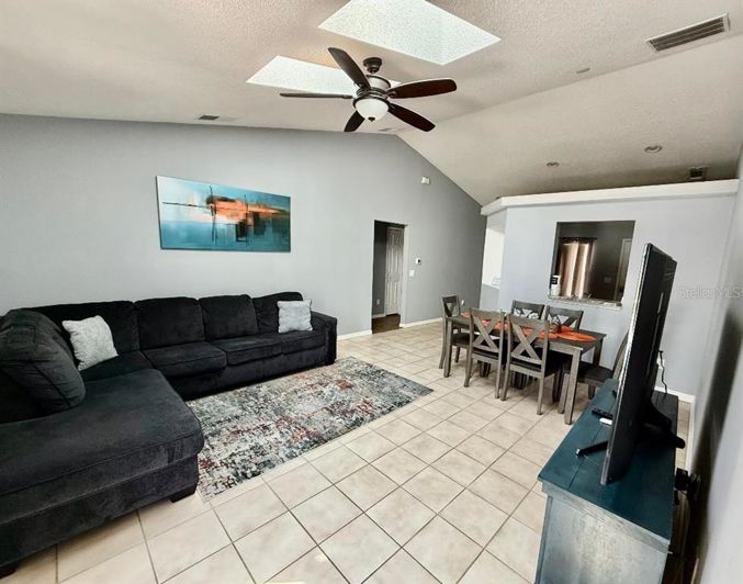 Image No.9-Propriété de 3 chambres à vendre à Davenport