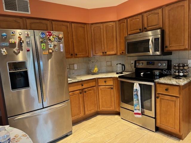 Image No.13-3 Bed Property for sale