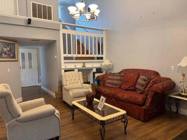 Image No.5-3 Bed Property for sale