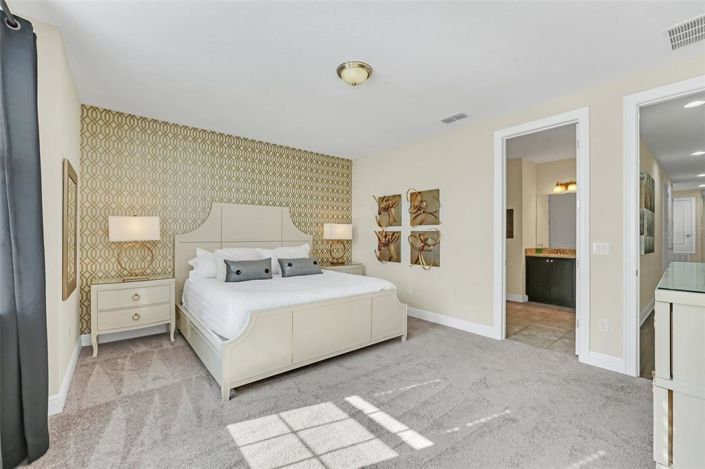 Image No.16-8 Bed Property for sale