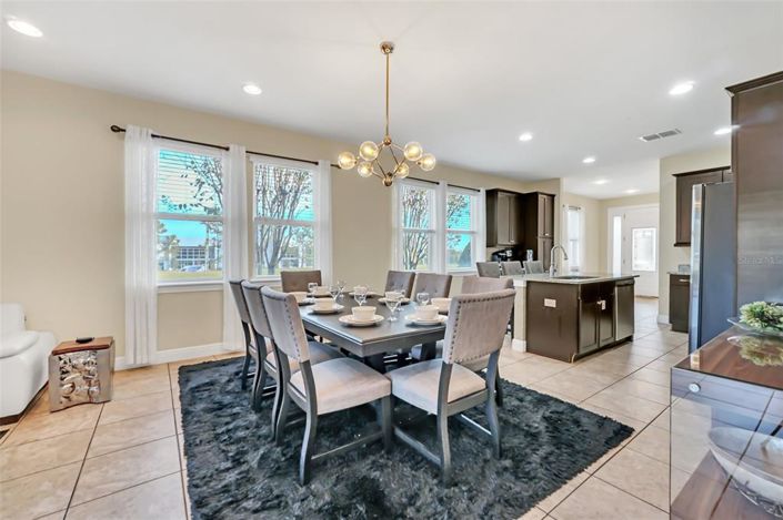 Image No.29-8 Bed Property for sale