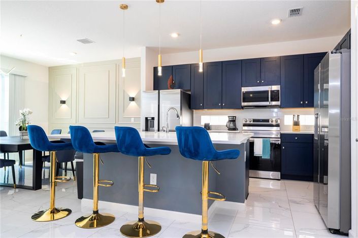 Image No.16-9 Bed Property for sale