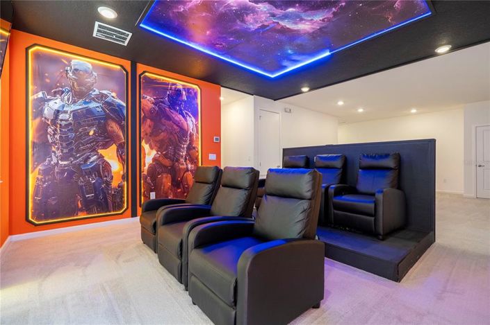 Image No.35-9 Bed Property for sale