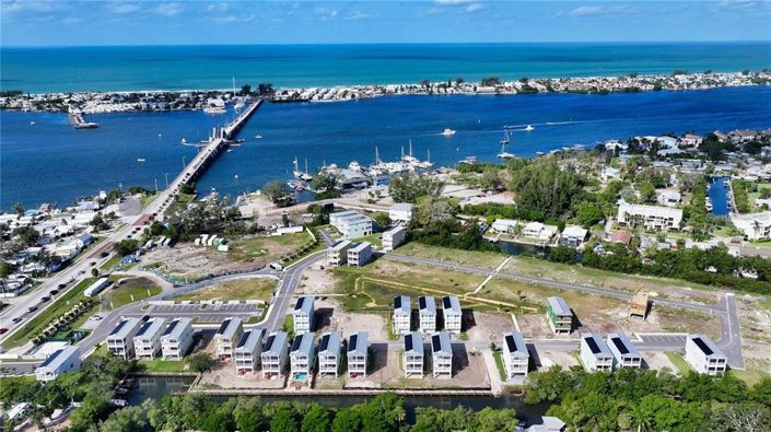 Image No.2-Propriété de 4 chambres à vendre à Bradenton Beach