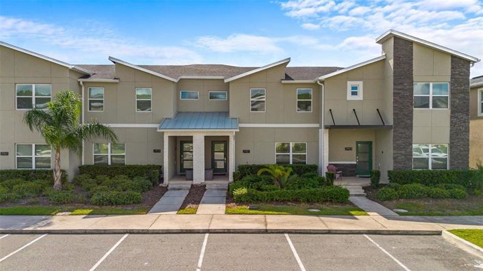 Image No.2-Maison de ville de 4 chambres à vendre à Kissimmee