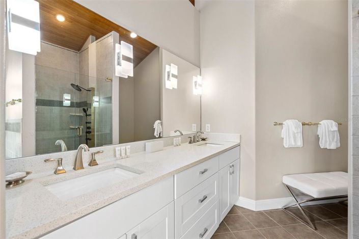 Image No.36-Propriété de 5 chambres à vendre à Reunion