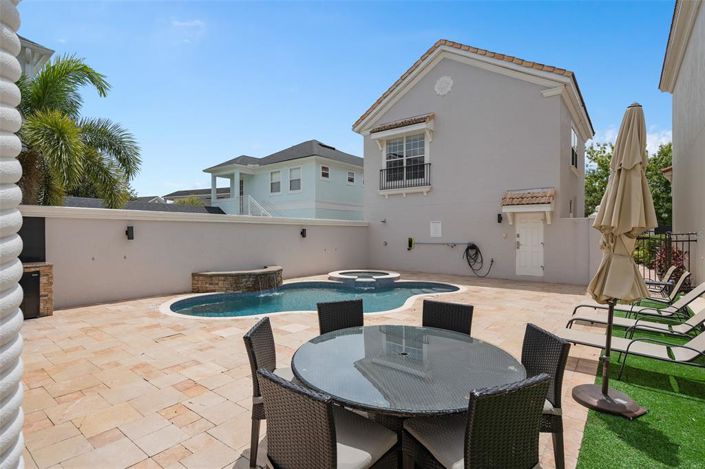 Image No.56-Propriété de 5 chambres à vendre à Reunion