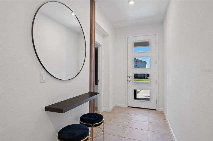 Image No.11-6 Bed Townhouse for sale