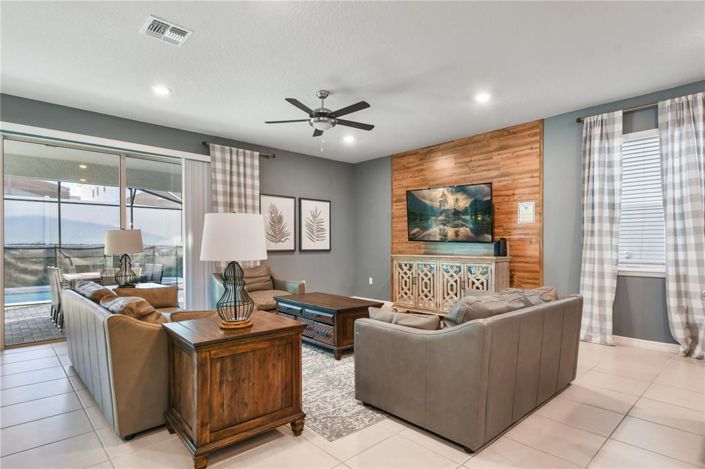 Image No.10-Propriété de 8 chambres à vendre à Davenport