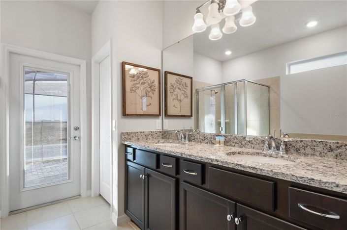 Image No.31-Propriété de 8 chambres à vendre à Davenport