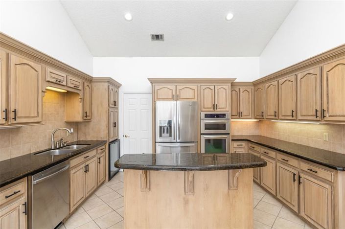 Image No.13-Propriété de 4 chambres à vendre à Orlando