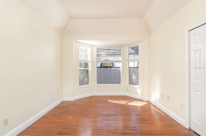 Image No.25-Propriété de 4 chambres à vendre à Orlando